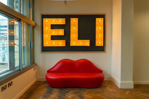 ELI Dame Street – Student Cafe